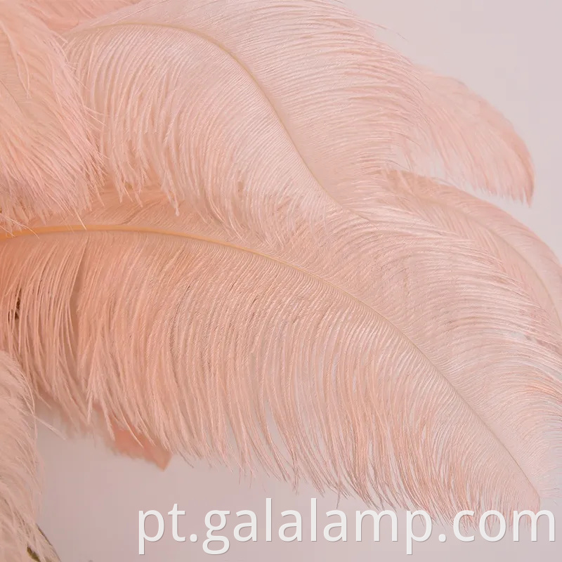 Luminária elegante de piso moderno da palmeira com penas de cobre